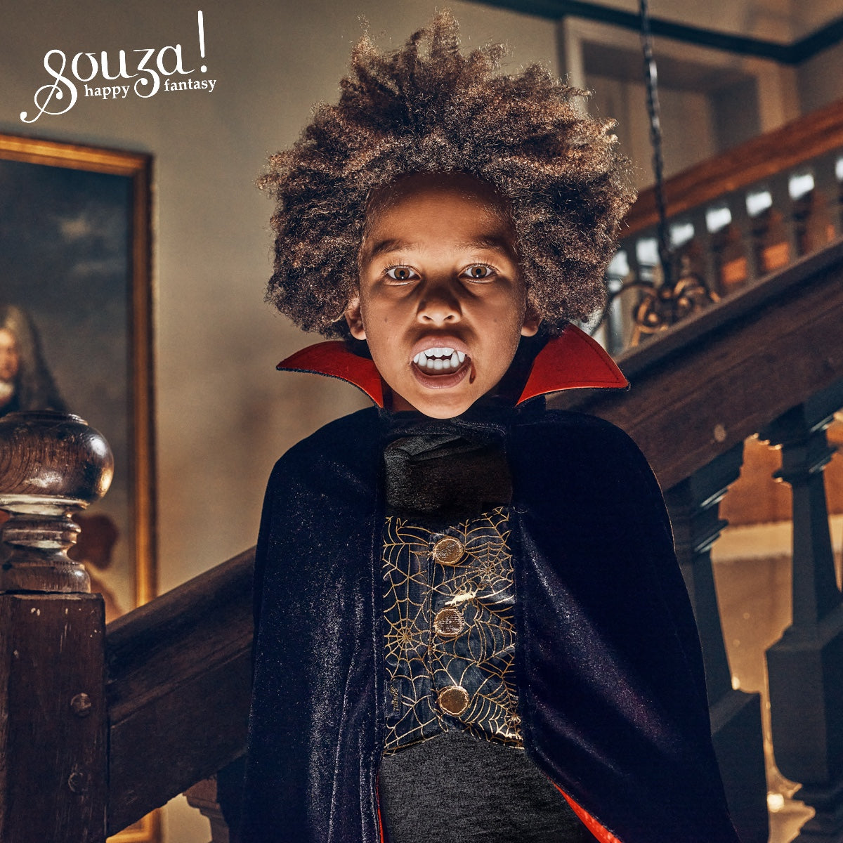 Cape de Dracula + dents (4-8 ans)